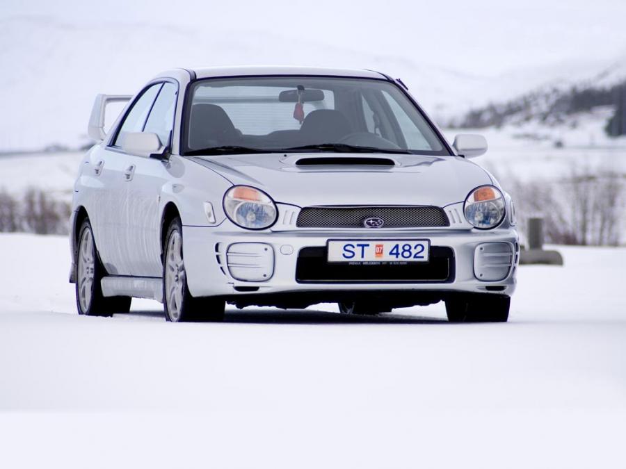  Subaru Impreza WRX 2000 года  (фото 10 из 14)